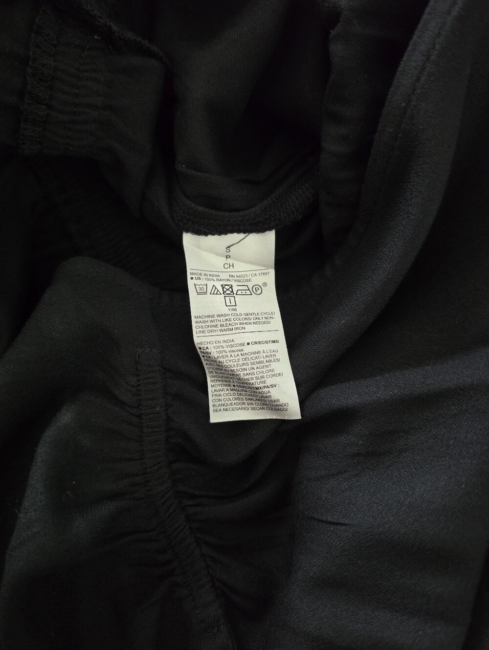 NWT! Old Navy Black V-Neck Wide-Leg Jumpsuit - Picture 6 of 6
